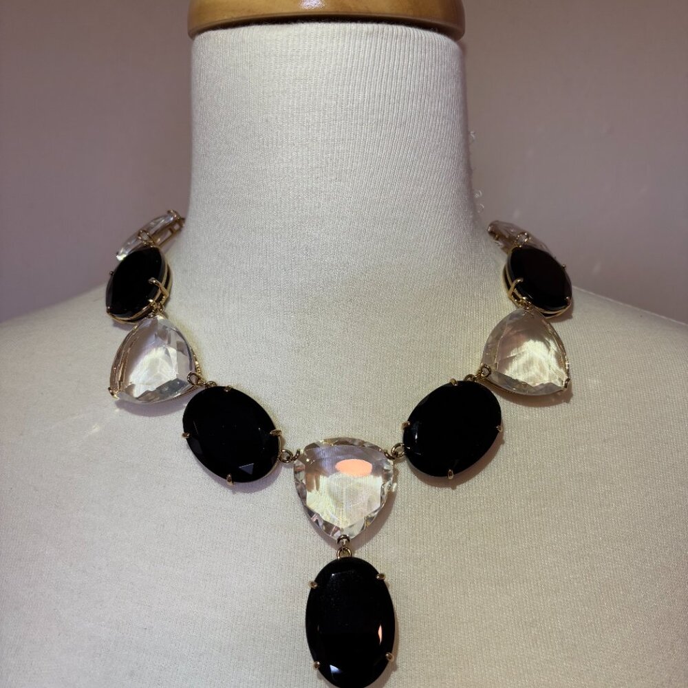 Bounkit Onyx and quartz gold tone necklace
